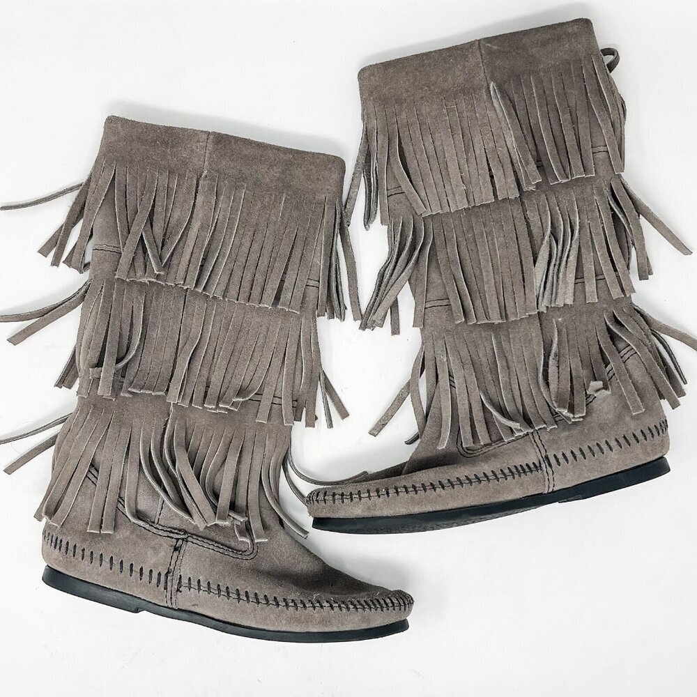 Minnetonka Size 5 Moccasin Flat Boots Gray 3 layer Fringe Suede Leather